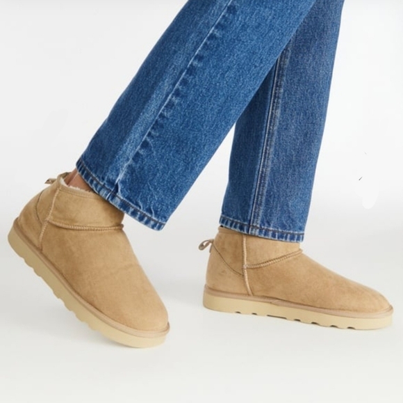 Charlee Fuzzie Bootie - Size *8 - Picture 3 of 10